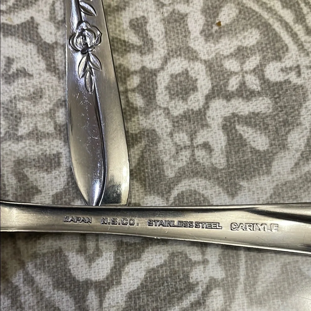 VINTAGE CARLYLE NSCO stainless Japan serving & sugar spoons spreader Rose‎